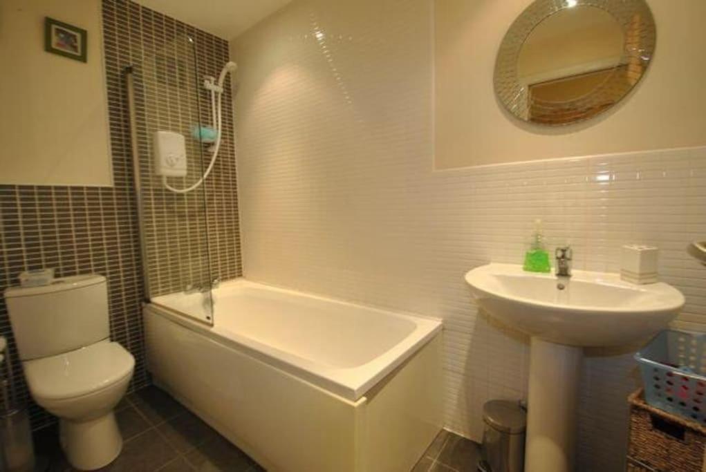 Executive 2 Bed 2 Bath - Free Parking Apartamento Glasgow Exterior foto